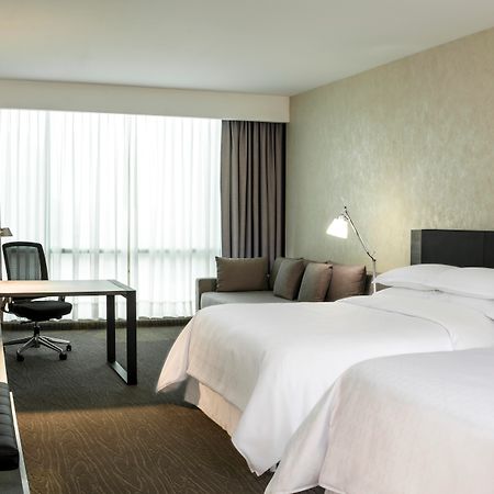 Wyndham Monterrey Ambassador Centro Hotel Ngoại thất bức ảnh