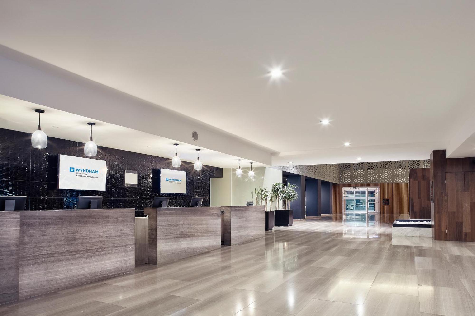 Wyndham Monterrey Ambassador Centro Hotel Ngoại thất bức ảnh