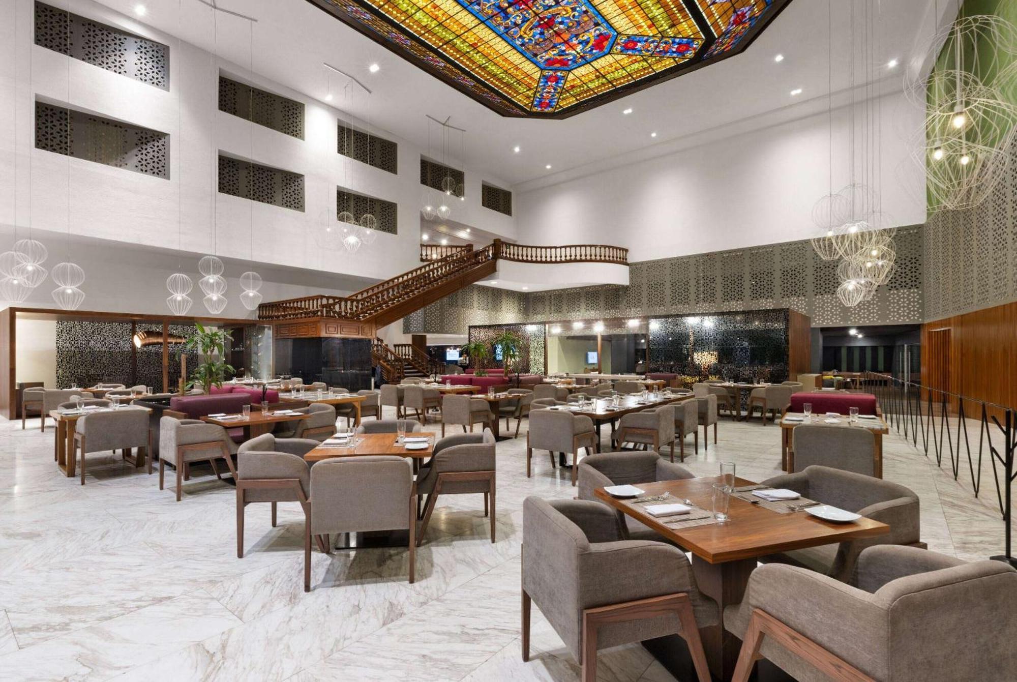 Wyndham Monterrey Ambassador Centro Hotel Ngoại thất bức ảnh