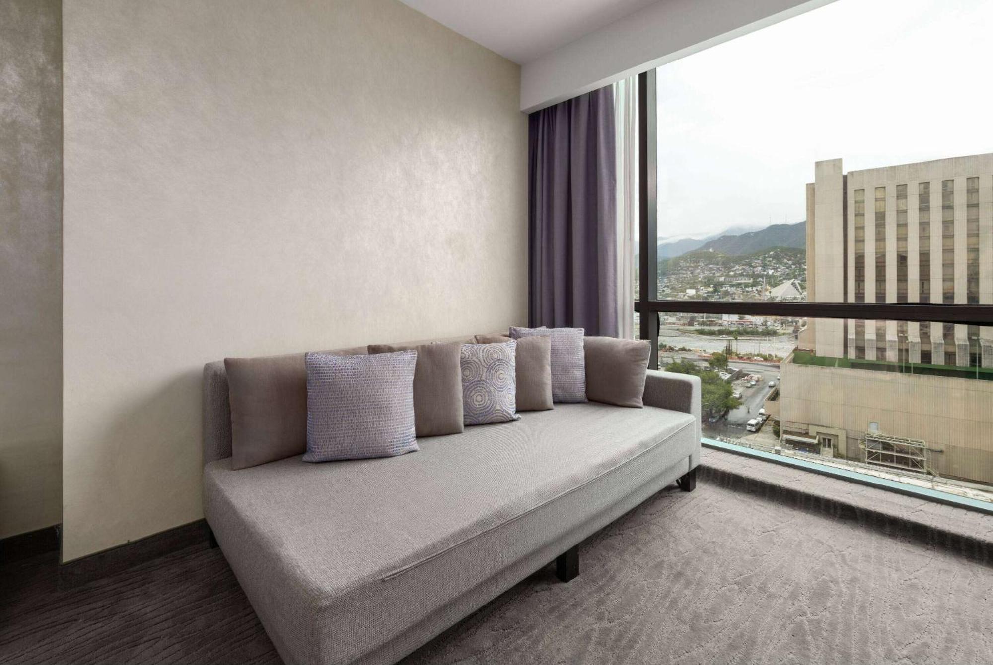 Wyndham Monterrey Ambassador Centro Hotel Ngoại thất bức ảnh