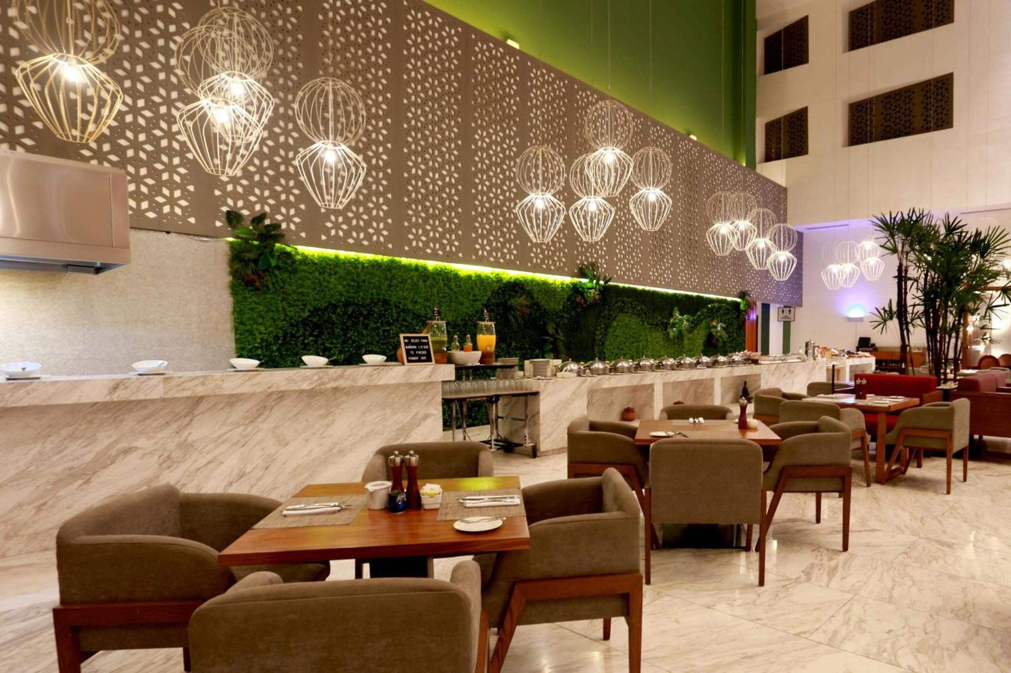 Wyndham Monterrey Ambassador Centro Hotel Ngoại thất bức ảnh
